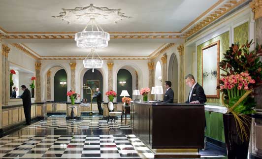 The-Pierre,-New-York-Hi_H7NQE_27653777_FRONTDESK-edited-for-ALT