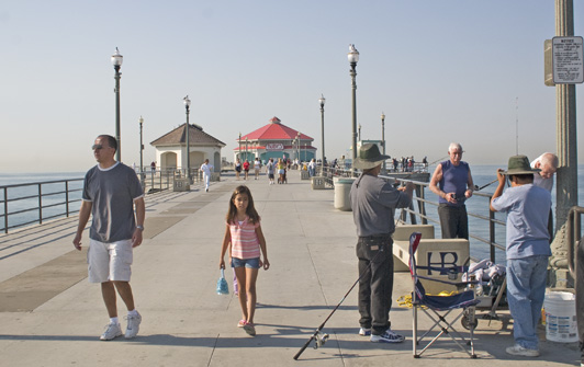 Fishing licenses are not required when fishing in ocean water from a public fishing pier along the California coast.